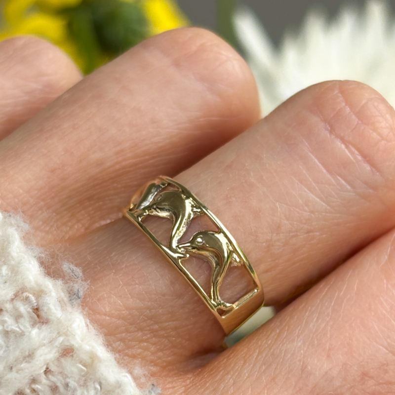 vintage 1990s 9ct gold dolphin ring for sale in Leeds, Yorkshire