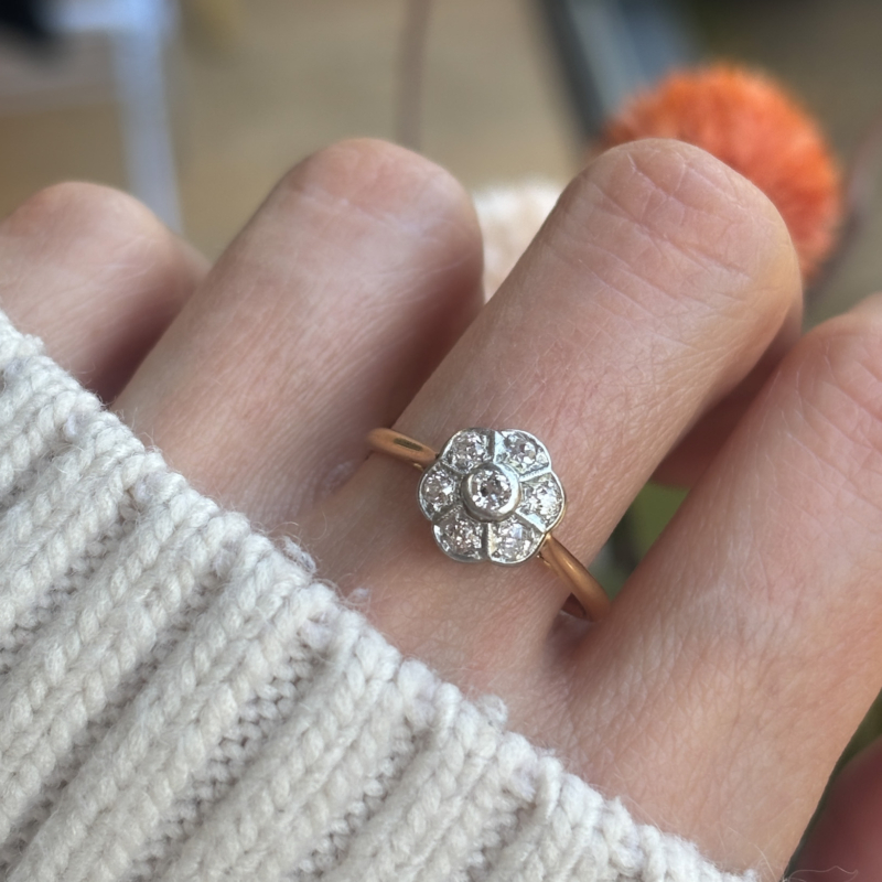 antique Art Deco diamond daisy ring with scalloped petals for sale in Leeds. Yorkshire