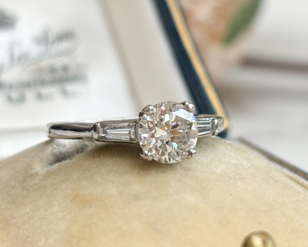 art deco diamond solitaire ring with baguette diamond shoulders 1.04ct for sale in Leeds, UK