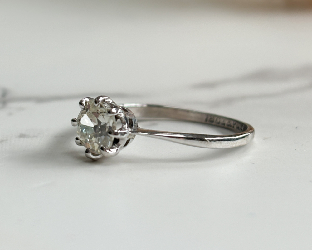 antique Edwardian diamond solitaire ring 0.5ct in 18ct white gold and platinum for sale in Leeds, UK, showing side profile
