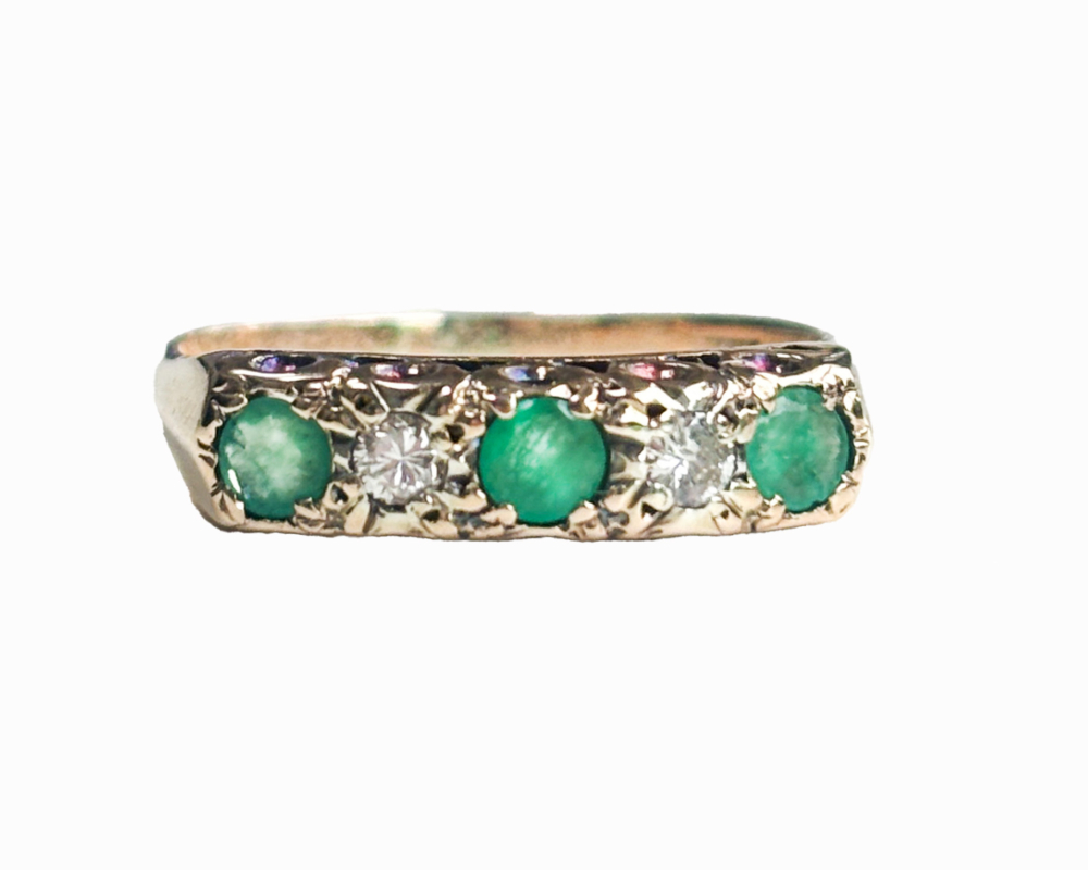 vintage mid century emerald and diamond ring in 9ct gold for sale in Leeds, UK