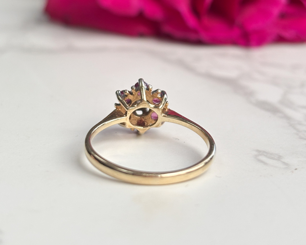vintage pink spinel cluster ring in 9ct gold for sale in Leeds, showing back view of the ring