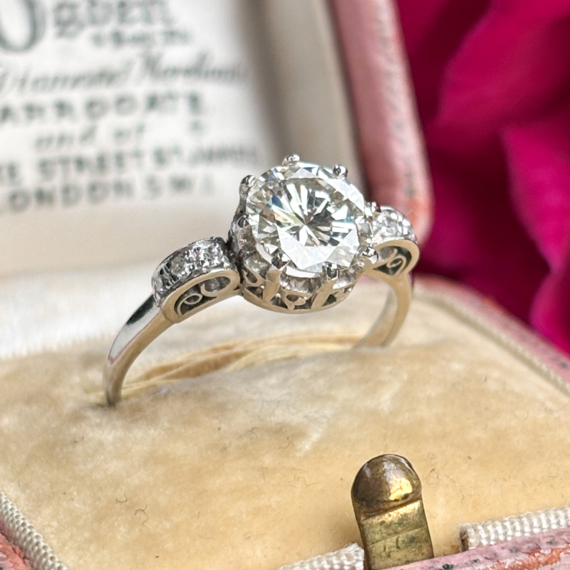 antique Art Deco diamond solitaire ring with 1.42ct, VS2 clarity for sale in Leeds, Yorkshire