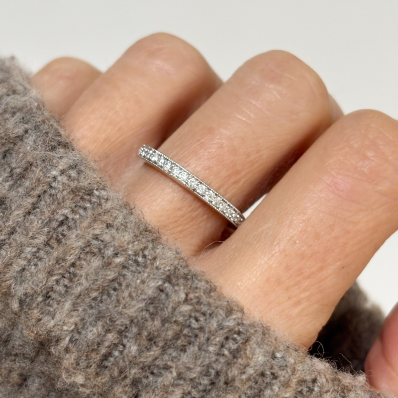 vintage 9ct white gold diamond half eternity ring for sale in Leeds, on hand