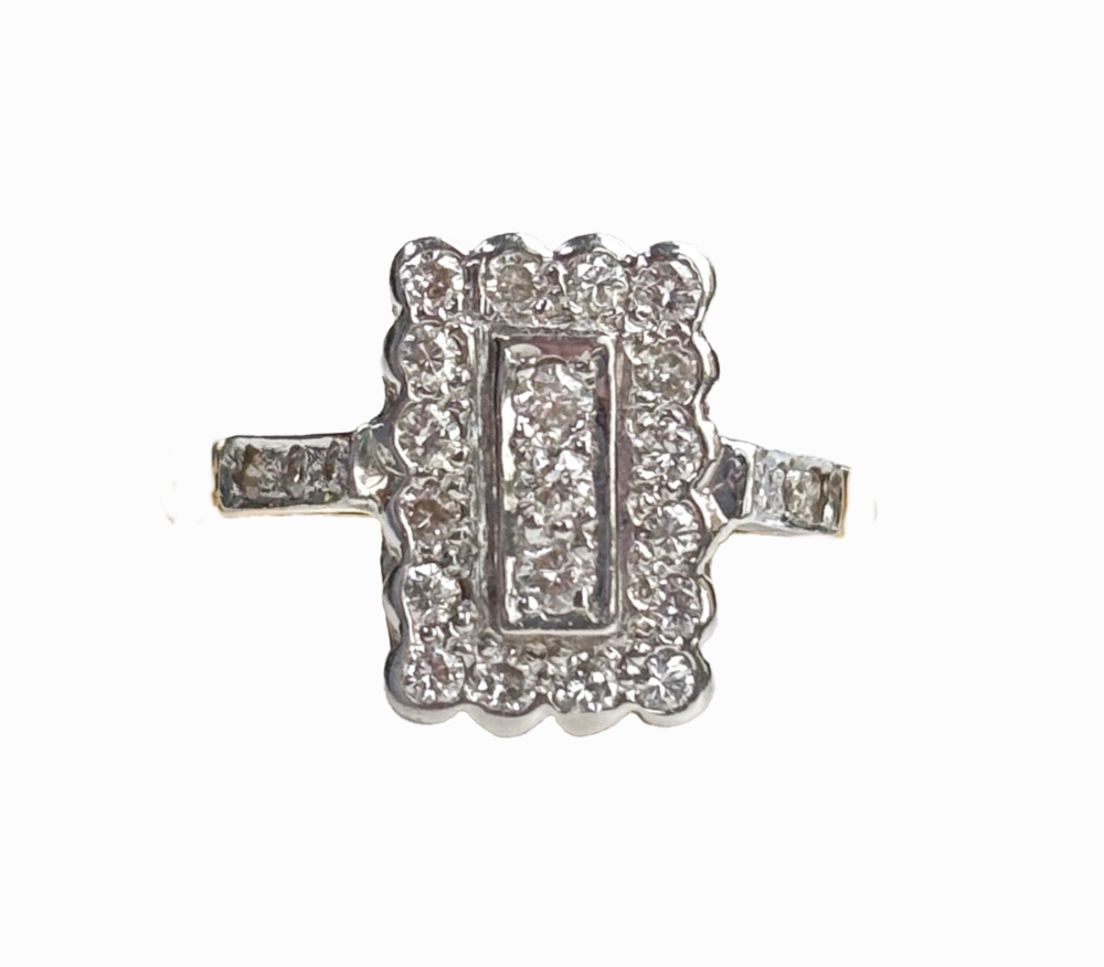 vintage style diamond panel ring in 18ct gold for sale in Leeds
