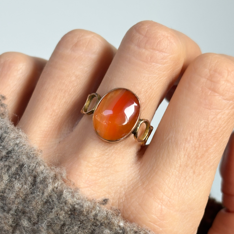 antique agate ring in 9ct gold for sale in Leeds, shown on woman's hand