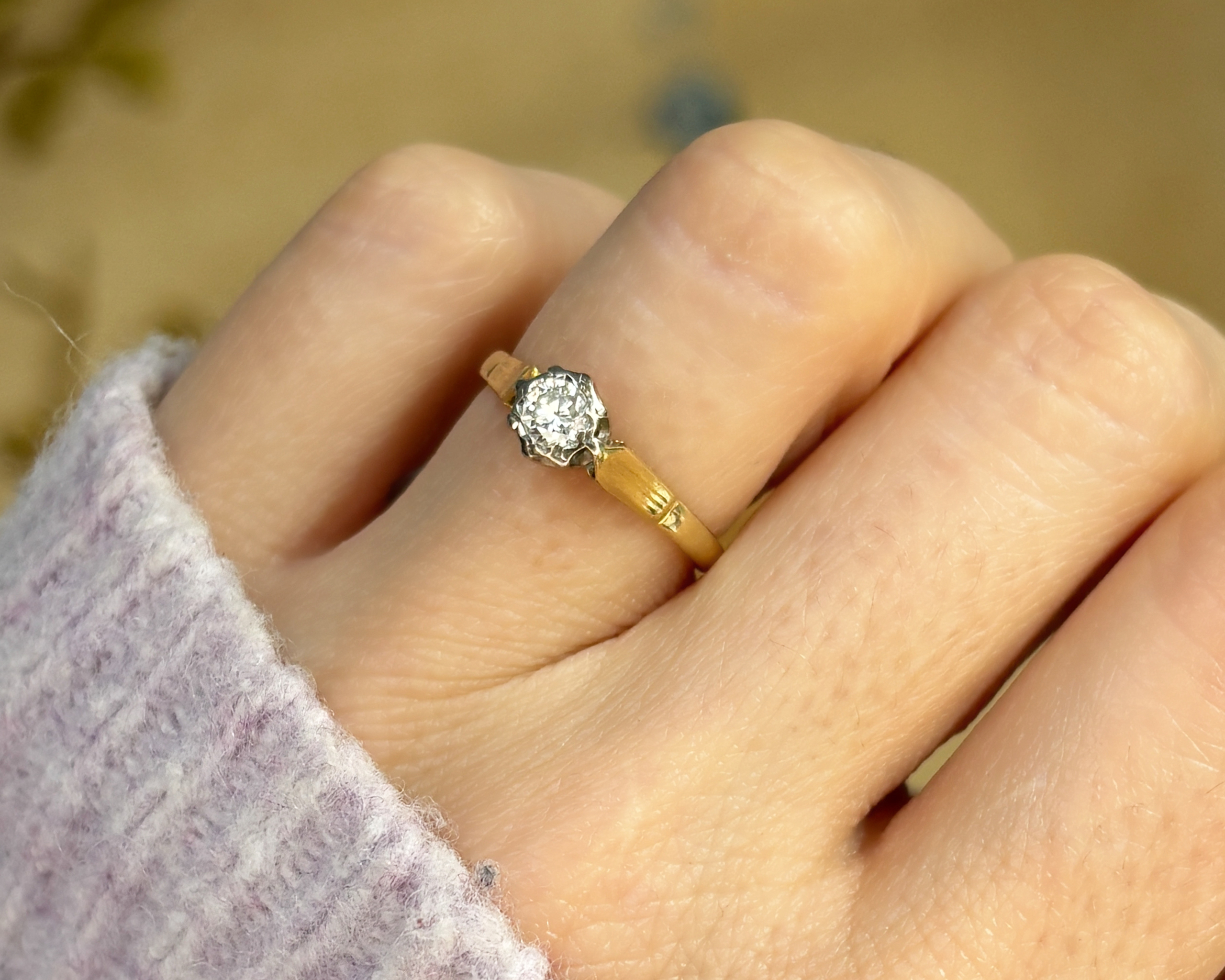 diamond solitaire 18ct