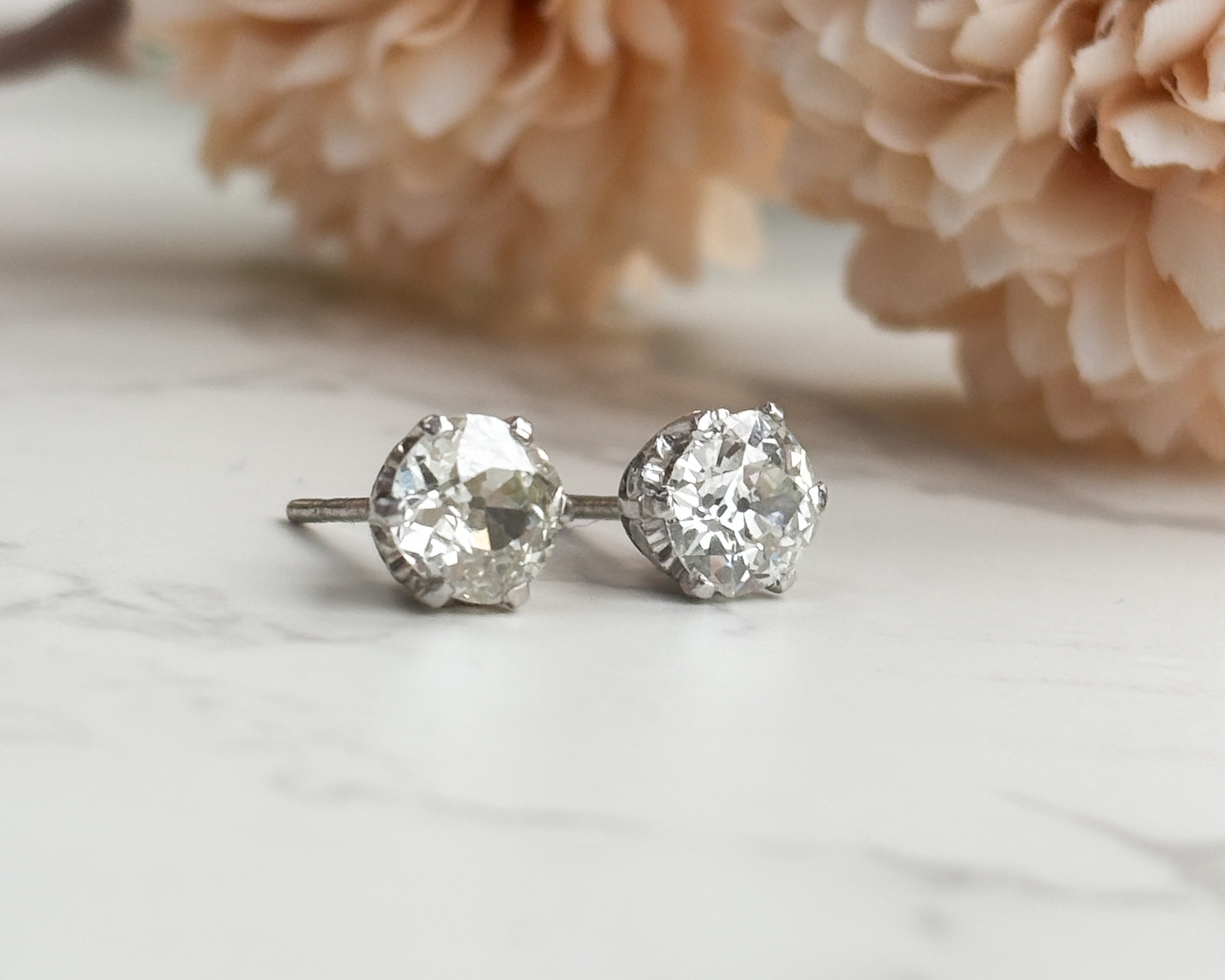 2ct diamond stud earrings