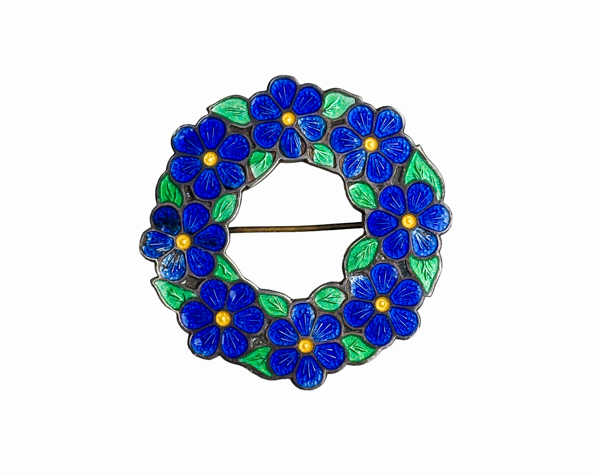 vintage silver and enamel floral garland wreath brooch in green and blue. Hallmarks for 1946. For sale in Leeds