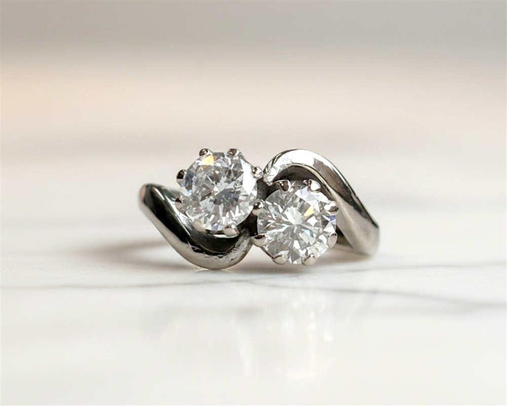 antique toi et moi diamond ring 1.5ct weight 18ct white gold for sale in Leeds