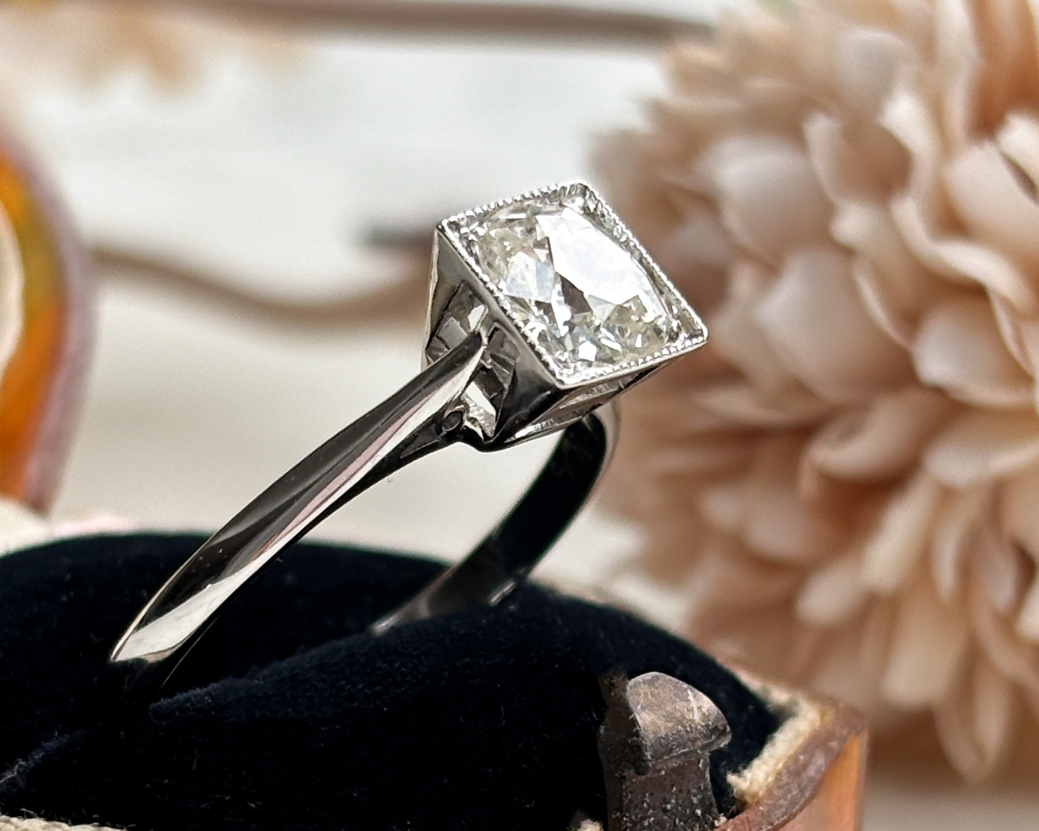 square set old cut diamond ring 3