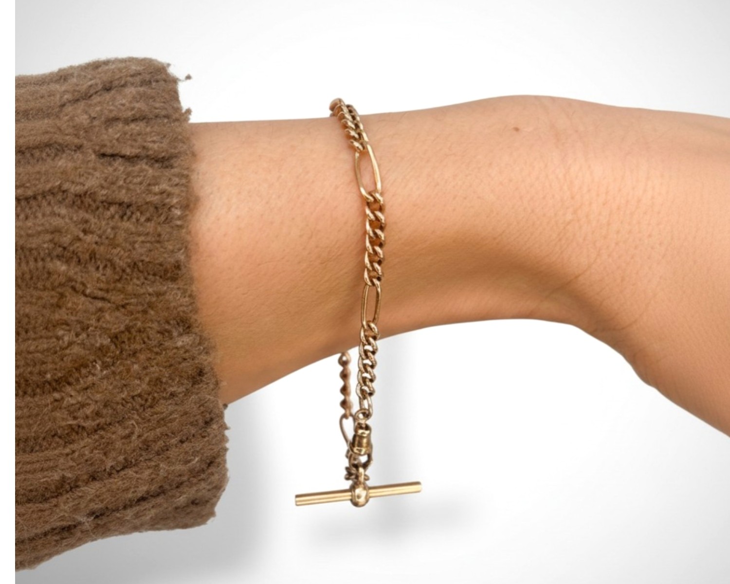 vintage gold t -bar bracelet