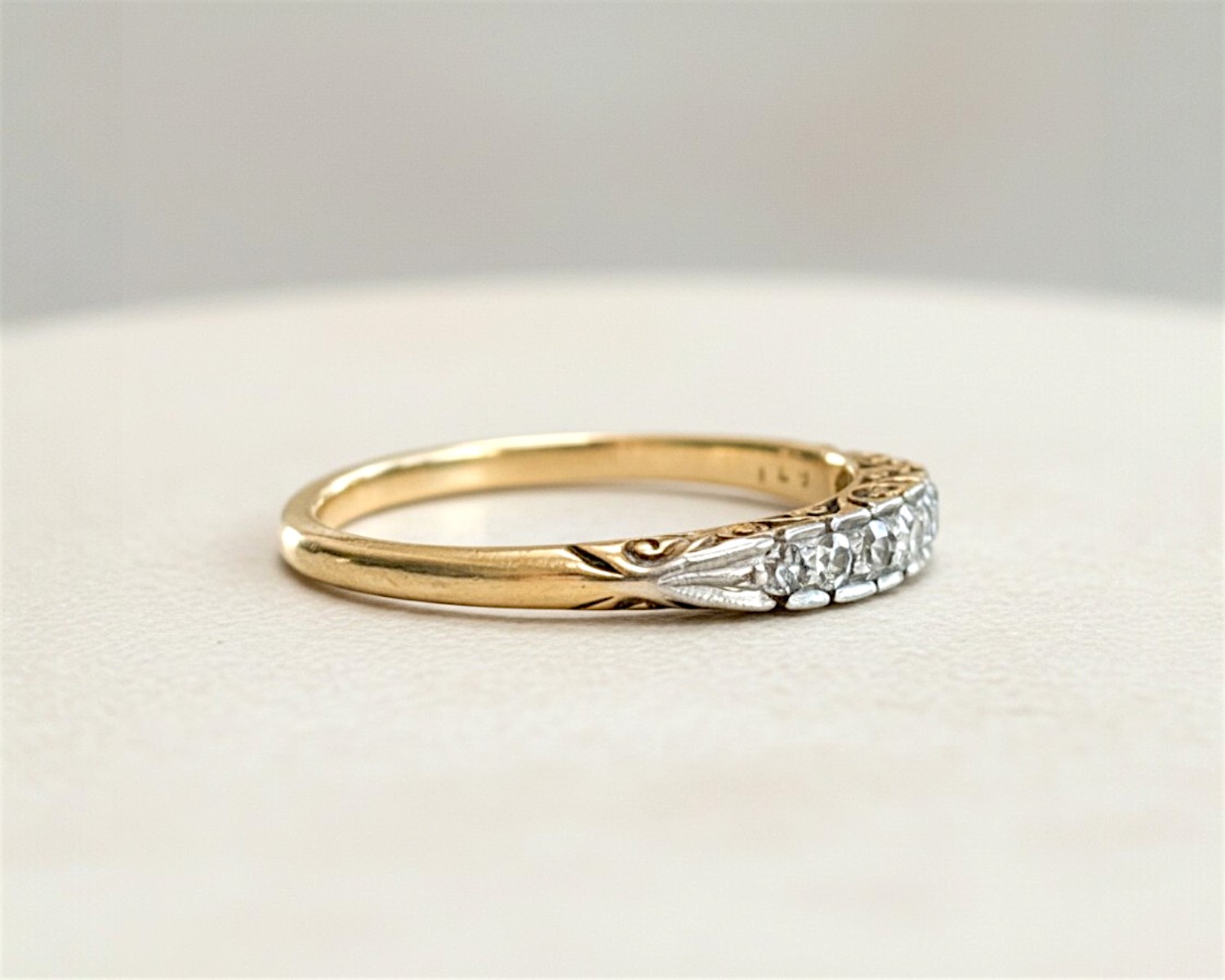 Victorian half eternity ring side