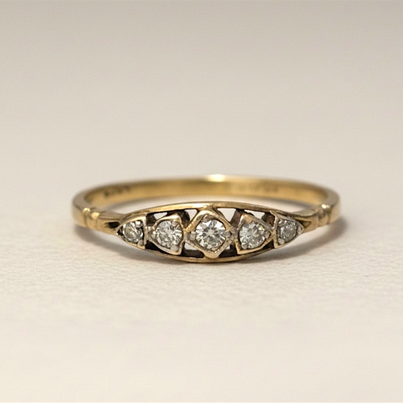 1930s diamond five stone ring in 18ct gold for sale in Leeds, UK