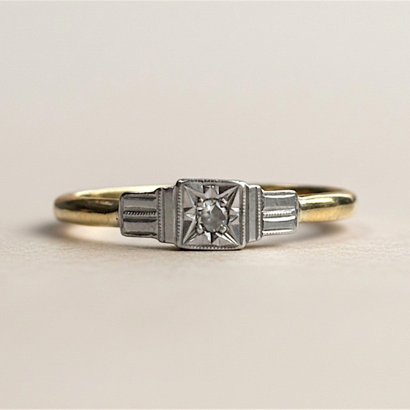 art deco diamond star set ring in 18ct yelow gold and platinum for sale in Leeds, UK