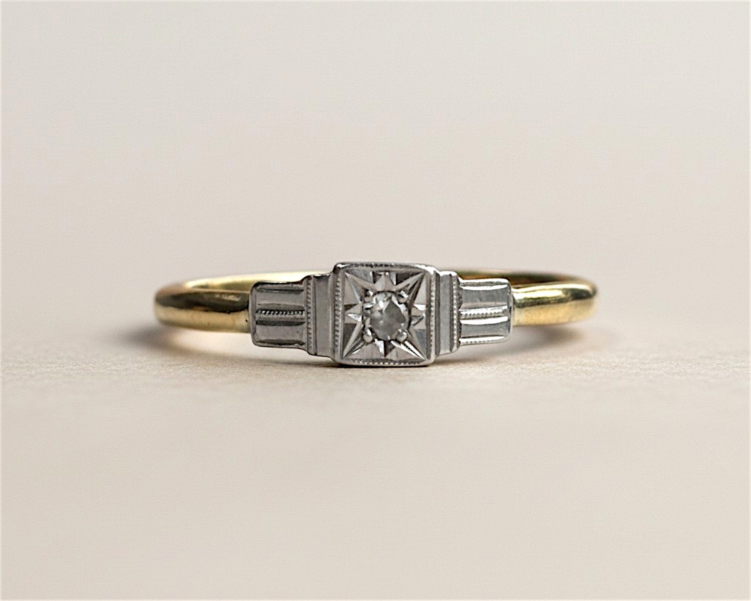 art deco diamond star set ring in 18ct yelow gold and platinum for sale in Leeds, UK