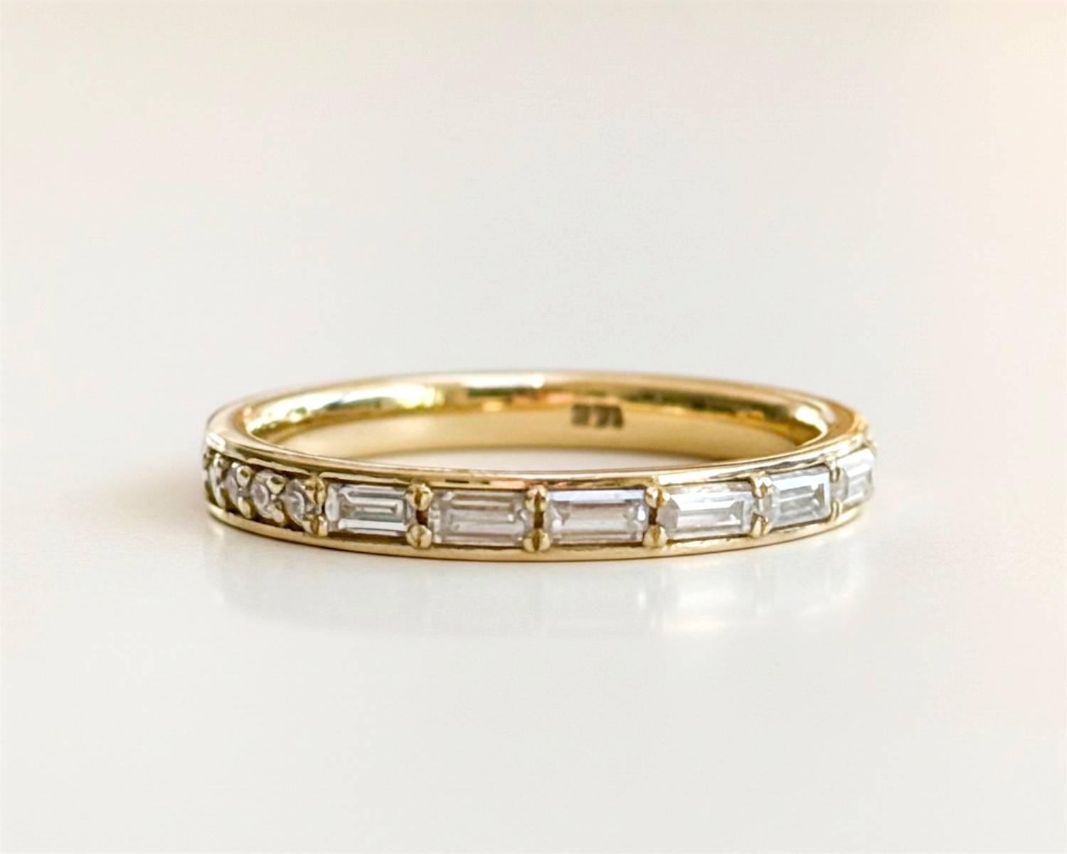 vintage baguette diamond half eternity ring in 14ct yellow gold for sale in Leeds, UK