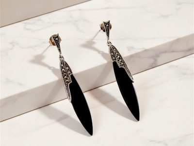 art deco inspired onyx drop earrings in silver with marcasite stones
