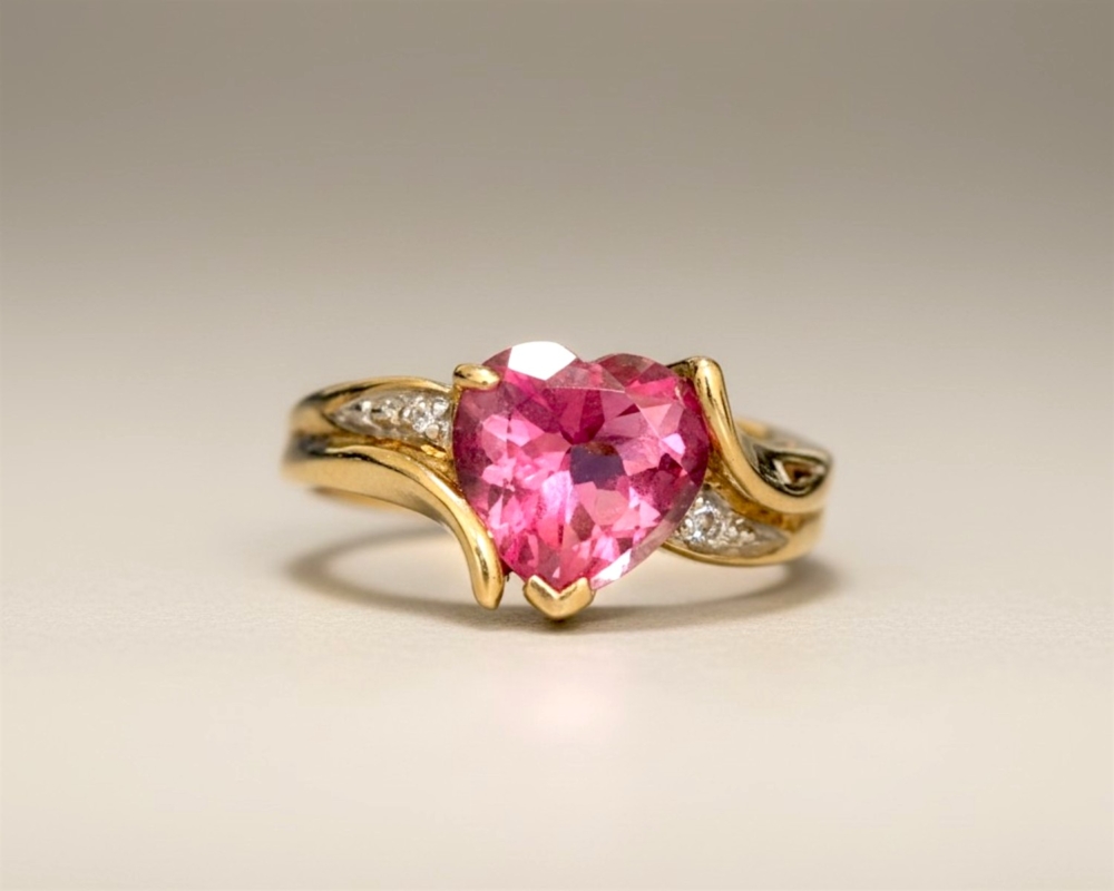 pink heart diamond ring vintage pink topaz and diamond heart ring in 9ct gold for sale in Leeds UK