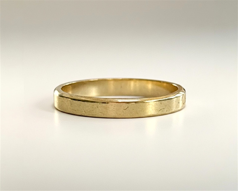 vintage 18ct yellow gold band for sale in Leeds