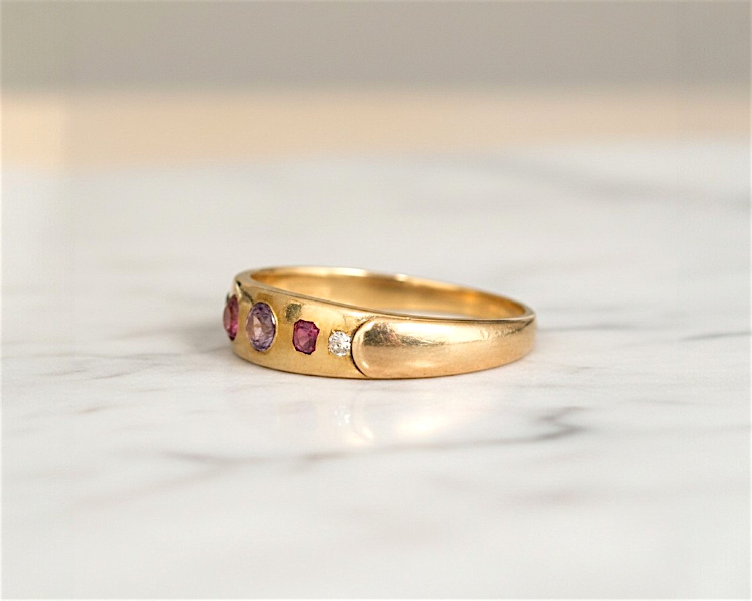 antique regard ring side view