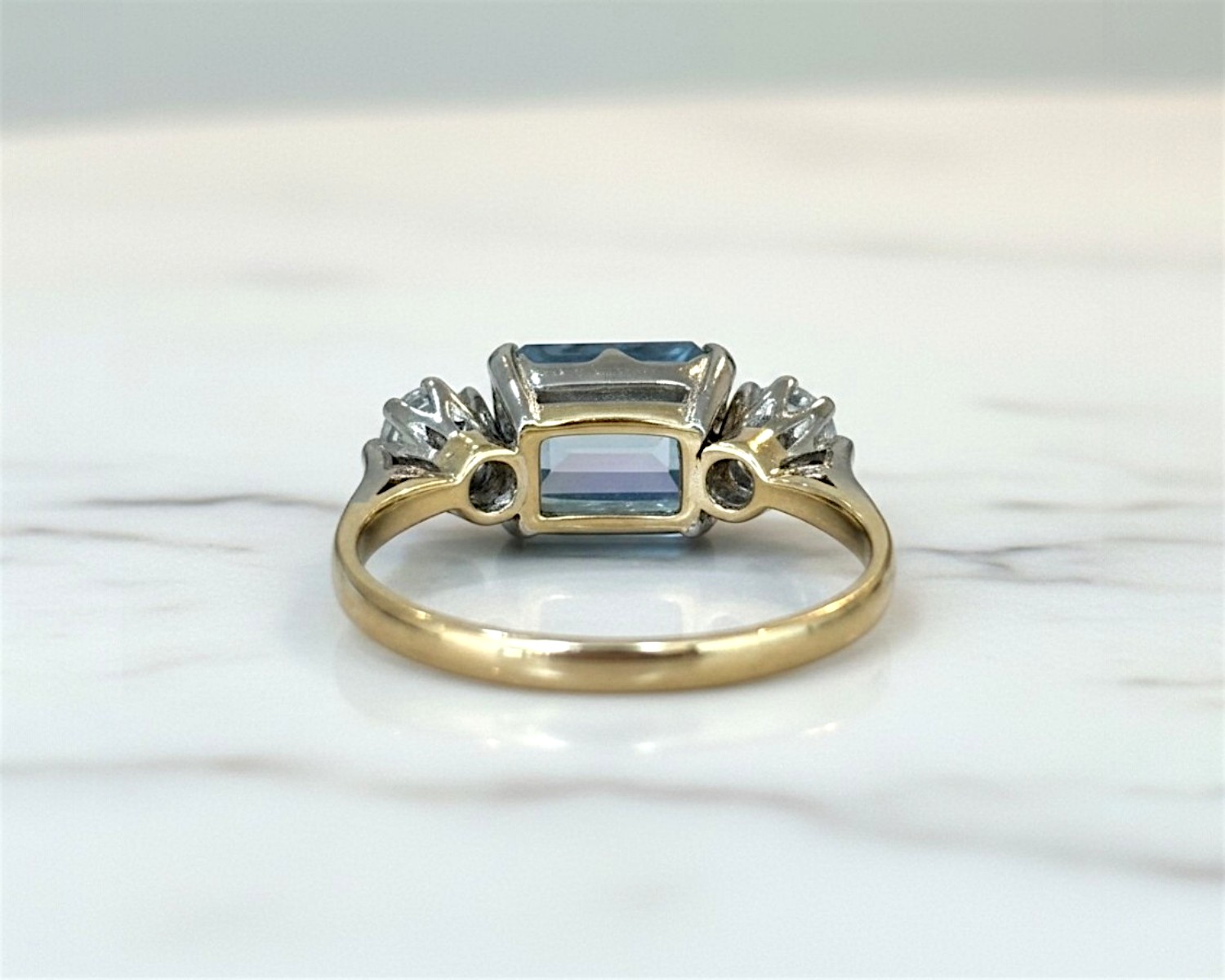art deco aqua ring rear view