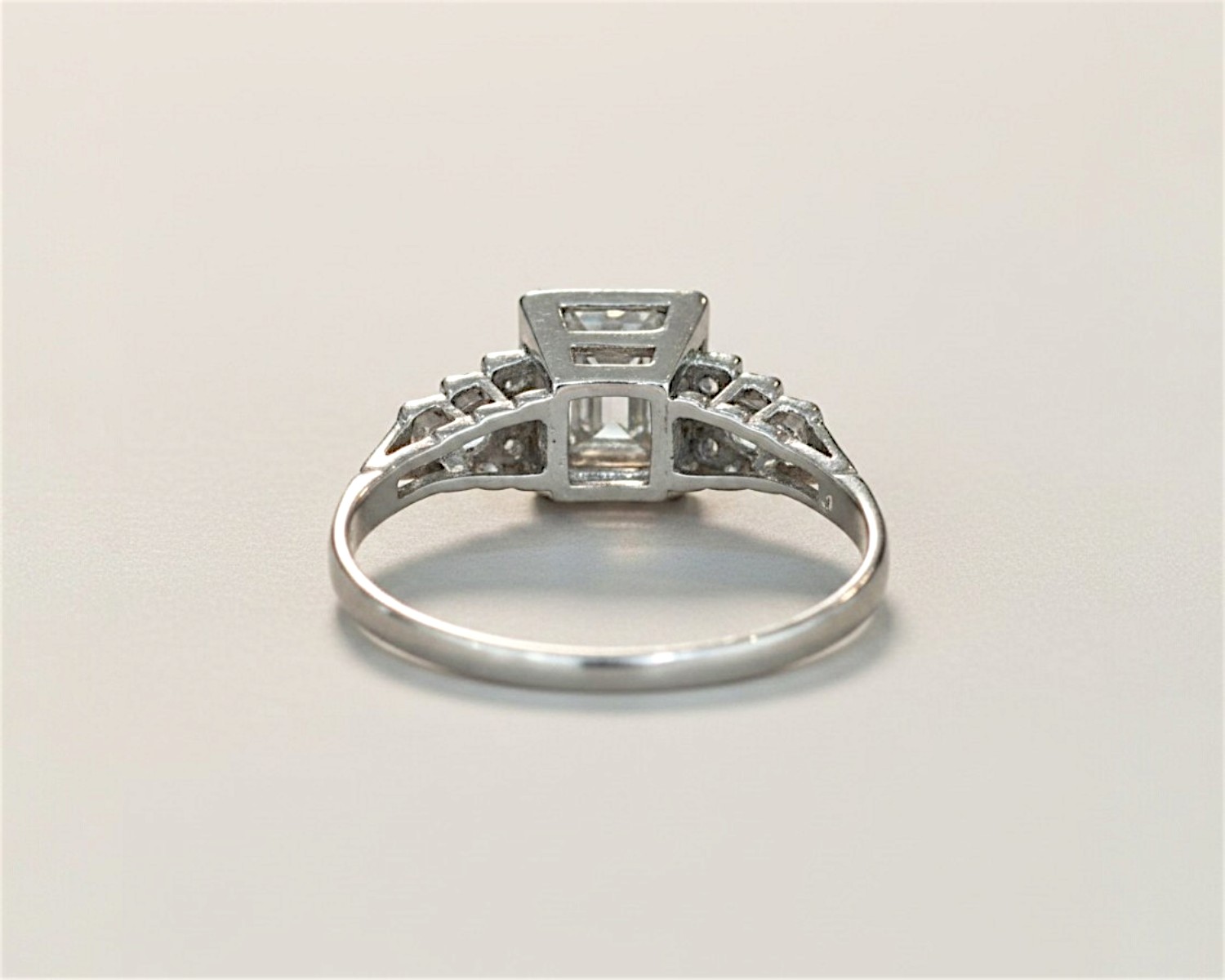 art deco stepped ring back view