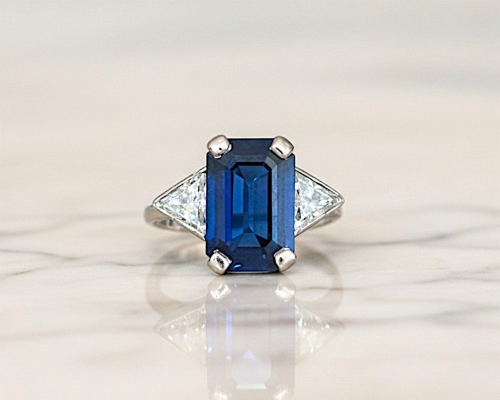 Art deco style sapphire and diamond ring with kite diamonds in 18ct white gold. Approx 5ct sapphire and 1ct diamond for sale in Leeds