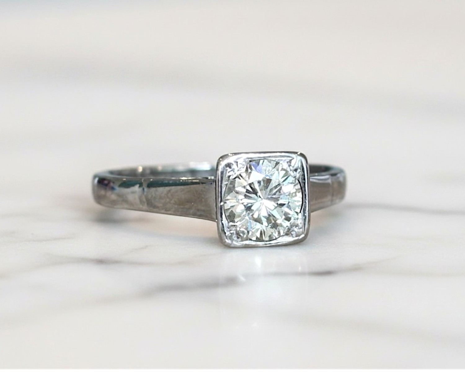 square set diamond ring side view