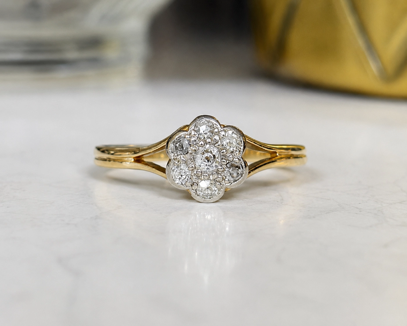Art Deco daisy ring with split shank 18ct gold shoulders for sale in Leeds