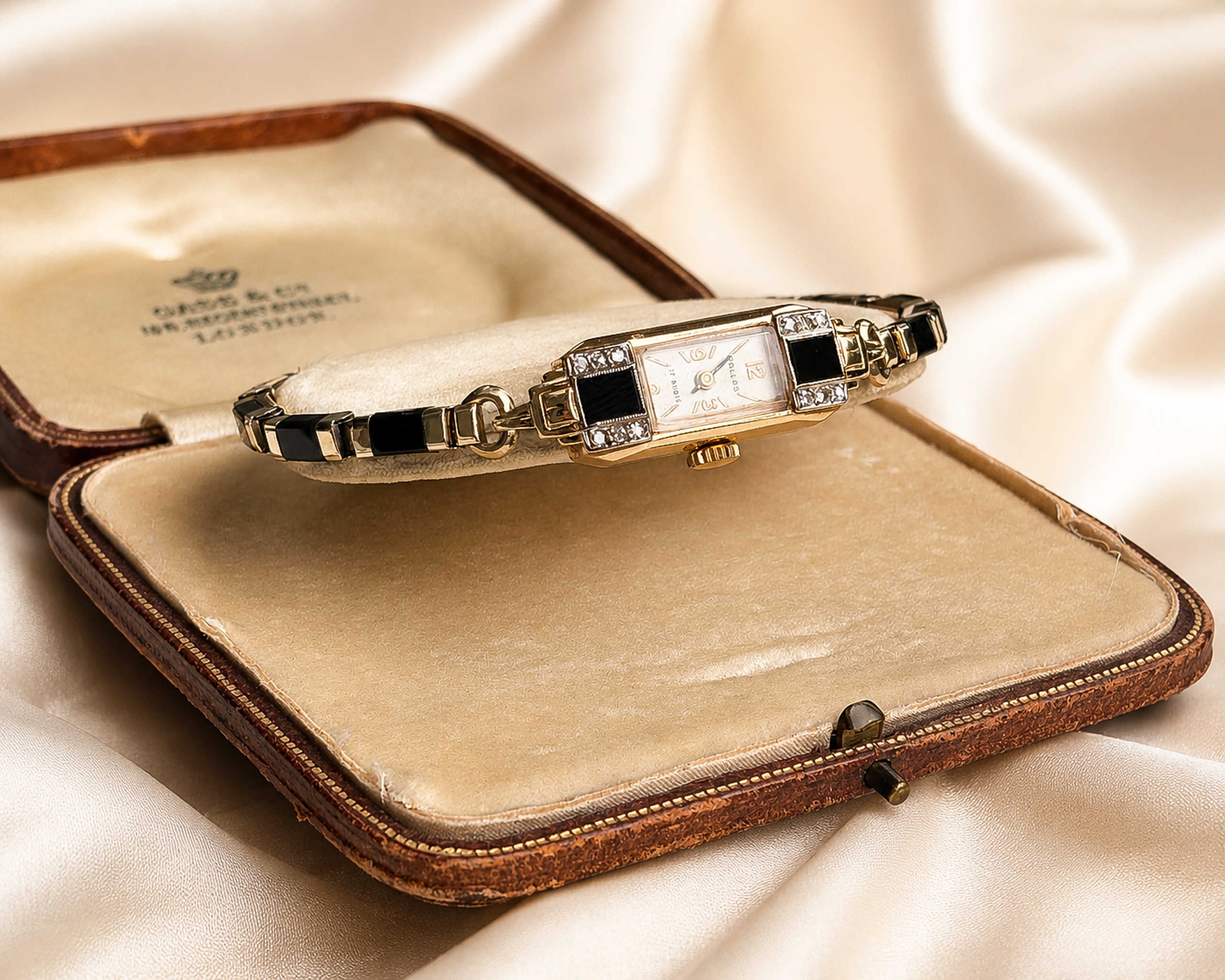 1940s cocktail watch in box