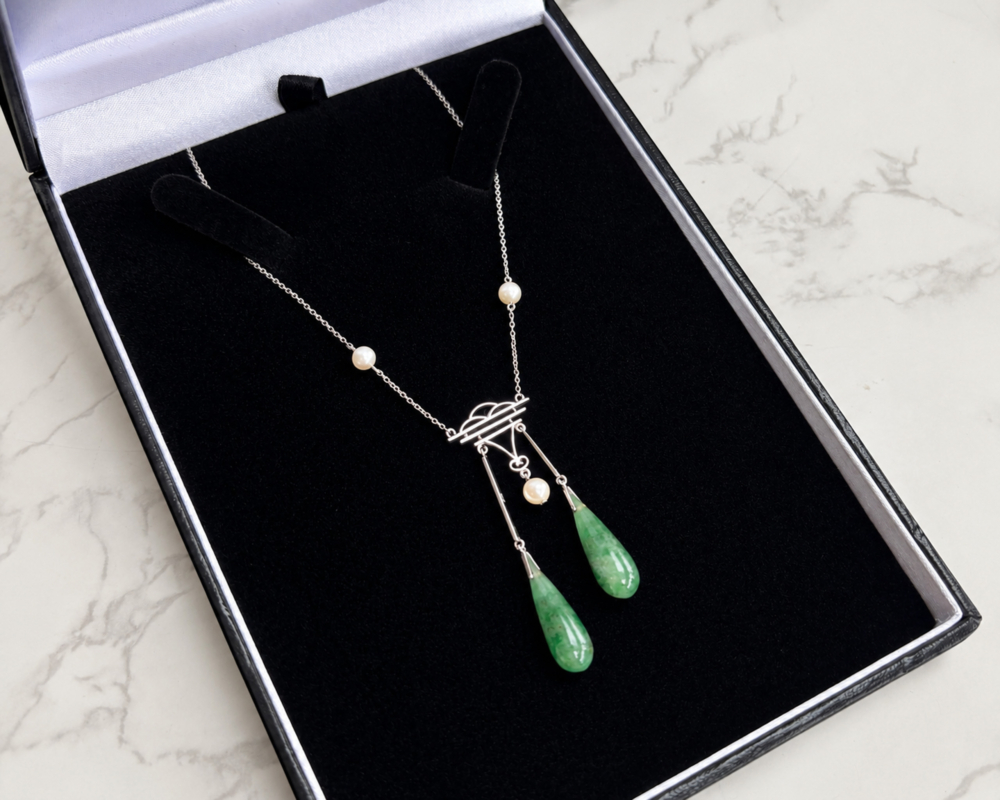 antique 1930s Art deco jade and pearl necklace in 9ct white gold for sale in Leeds shown in a black presentation box