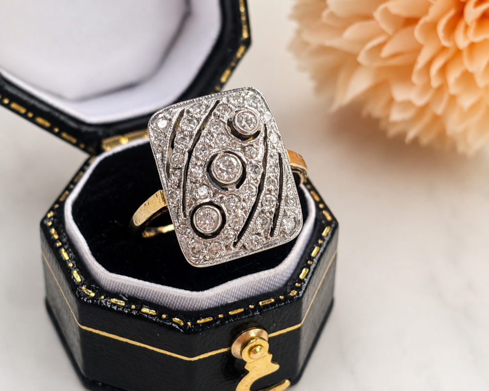 Art Deco style diamond panel ring in 18ct yellow gold for sale in Leeds, in a black box