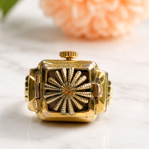 vintage gold metal ring watch circa 1950s/60s for sale in Leeds