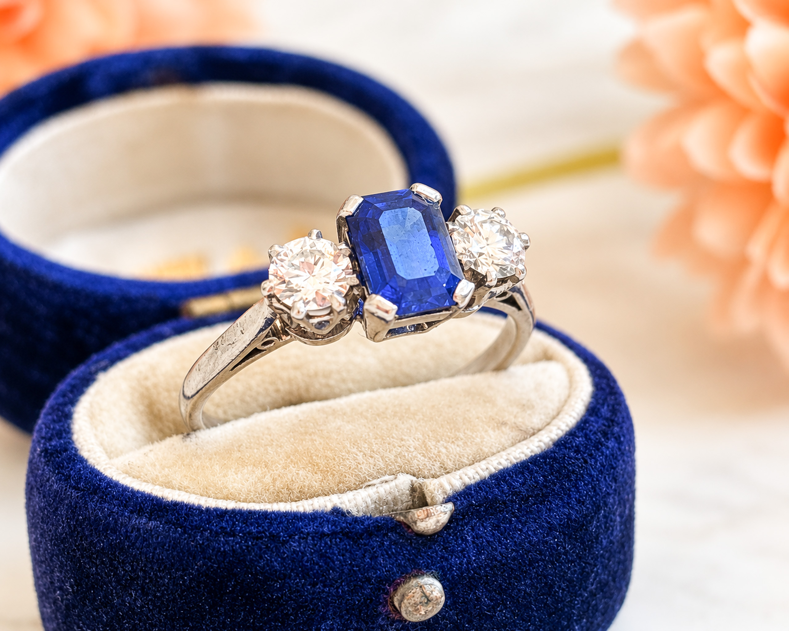burmese sapphire ring in box