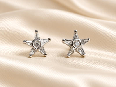 vintage diamond star studs in 14ct white gold for sale in Leeds