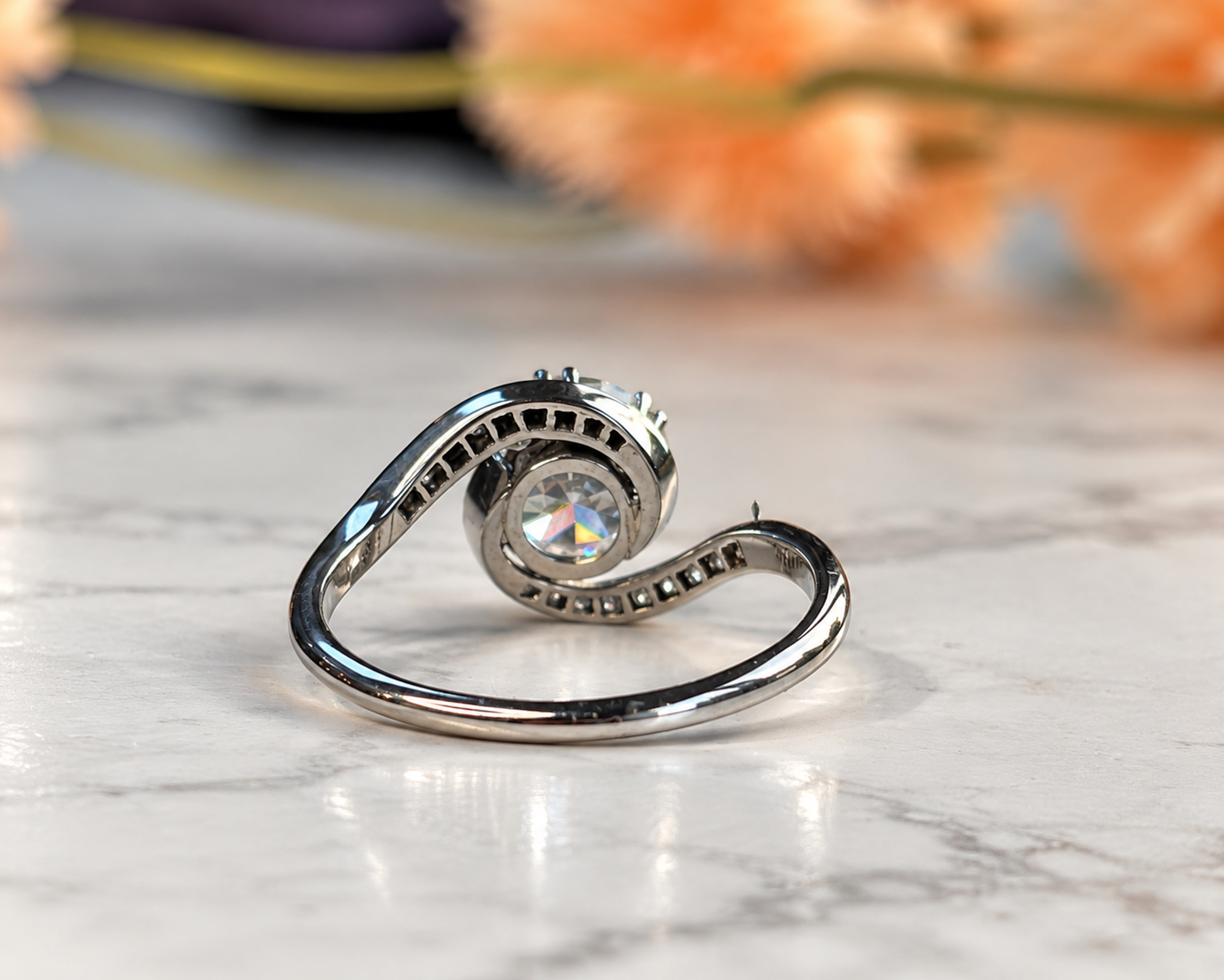1930s diamond twist ring back