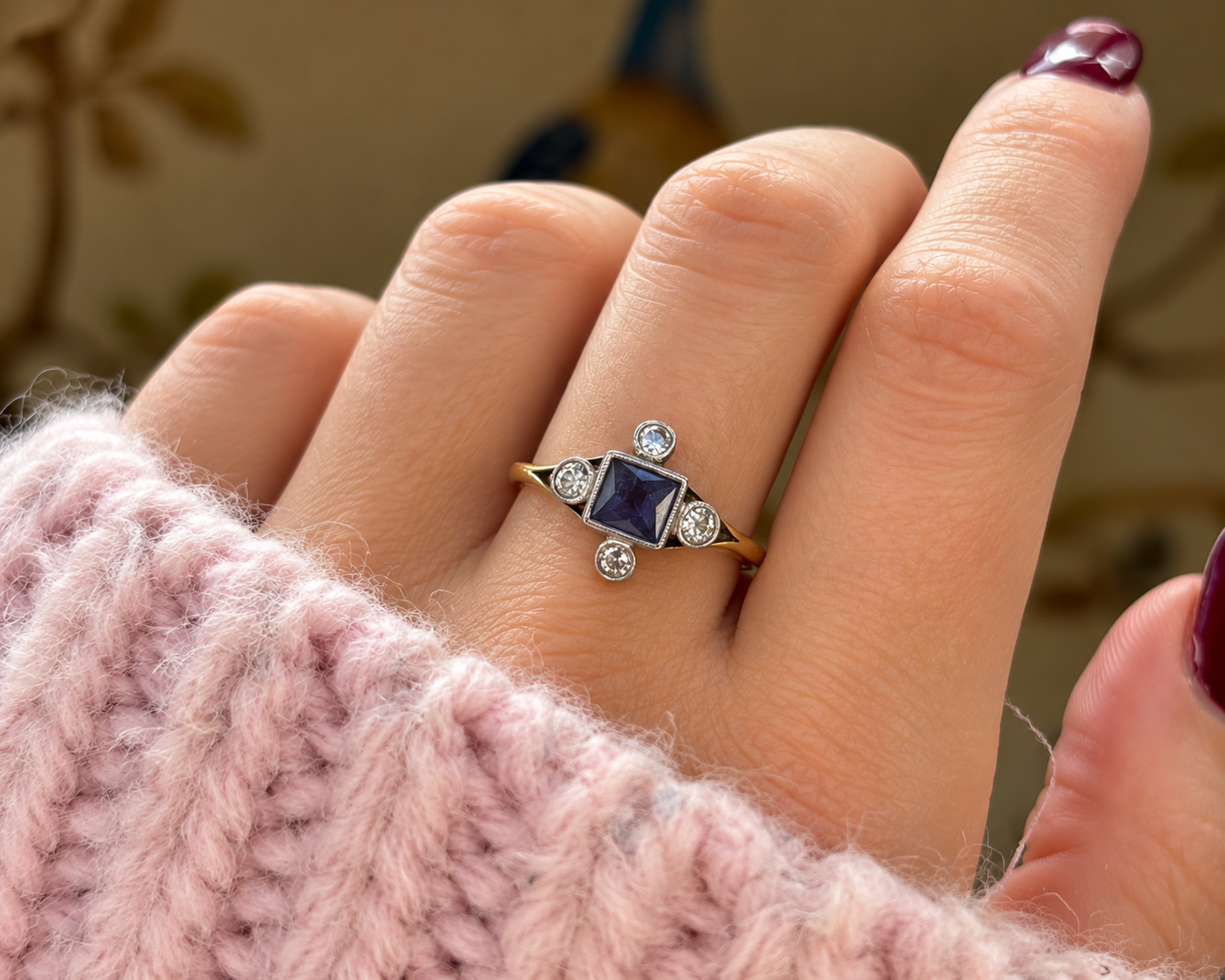 Antique Sapphire Ring Close-Up