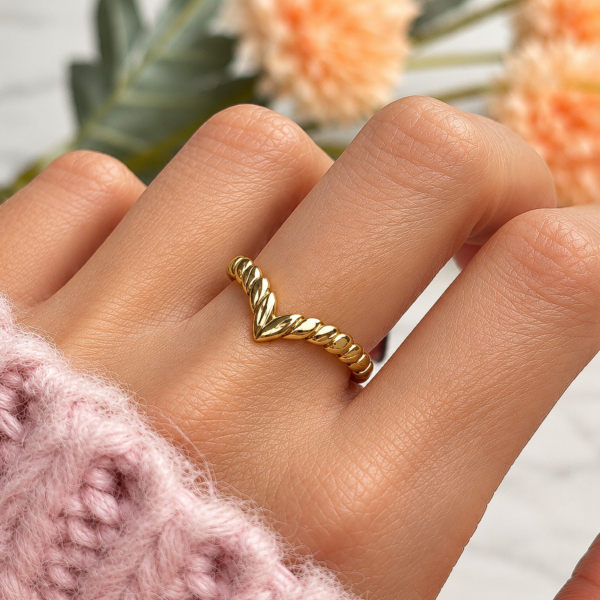 vintage 9ct gold wishbone ring for sale in Leeds, shown on model's hand